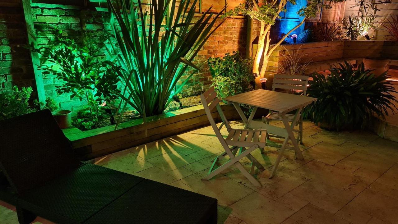 Cottage Grove Homestay Rooms 포츠머스 외부 사진